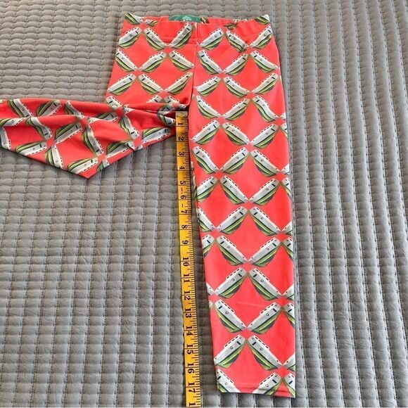 Leland Gal Grapefruit Tug Lattice Hand Painted Textiles, Girls XS Leggings - Picture 7 of 11